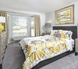 $897 / 1br – 704ft2 – The living is easy at our community! Comfortable 1 bed/1 bath! (Stone Mountain)