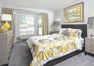 $897 / 1br – 704ft2 – The living is easy at our community! Comfortable 1 bed/1 bath! (Stone Mountain)