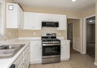 $1,370 / 3br – 1736ft2 – House (Suwanne)